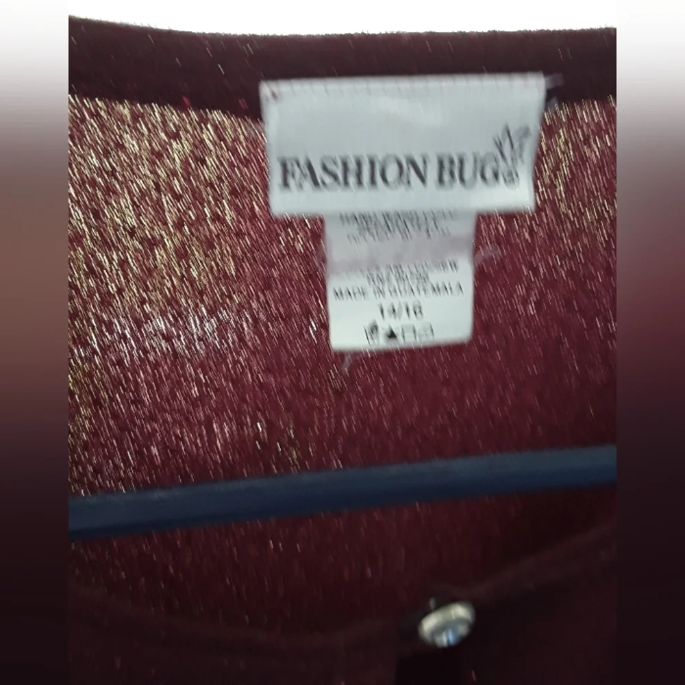 Top - Picture 2 of 3